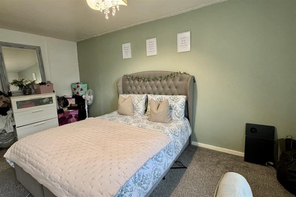 Principal Bedroom