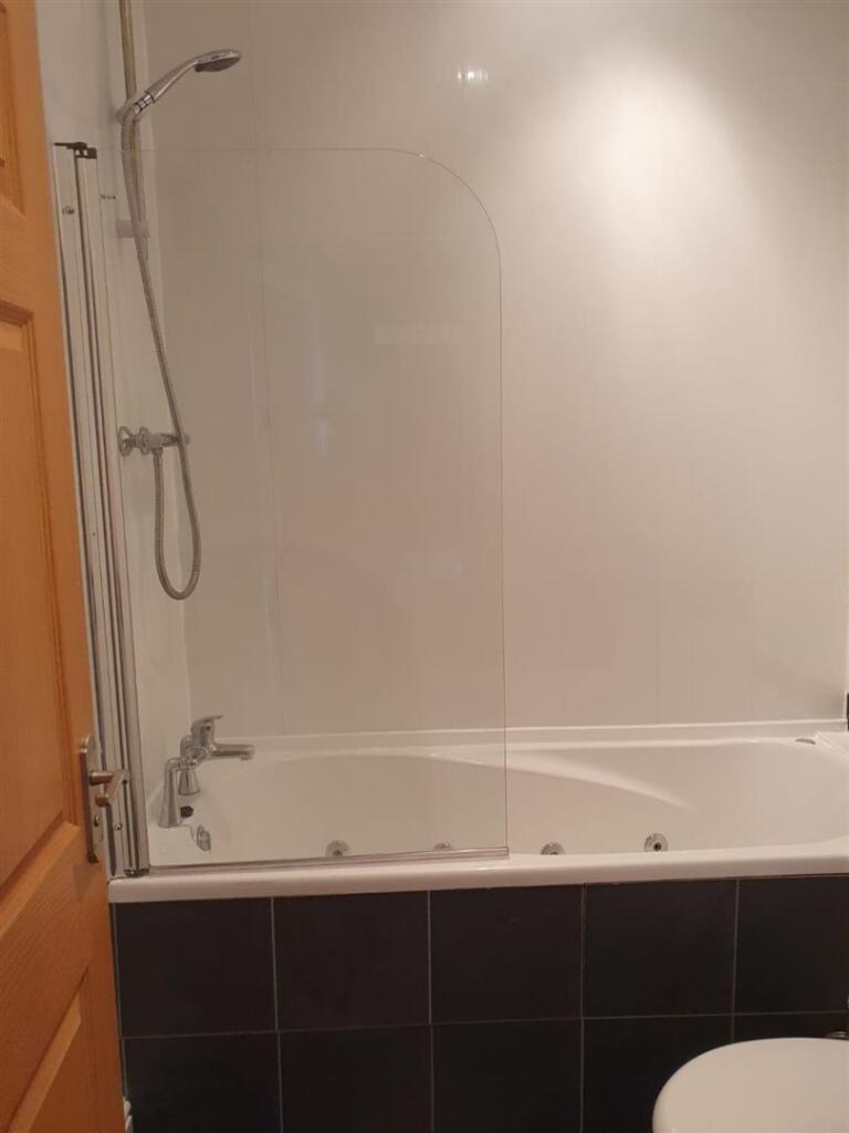 7 marina Court adverting pic Aug 21_10.jpg