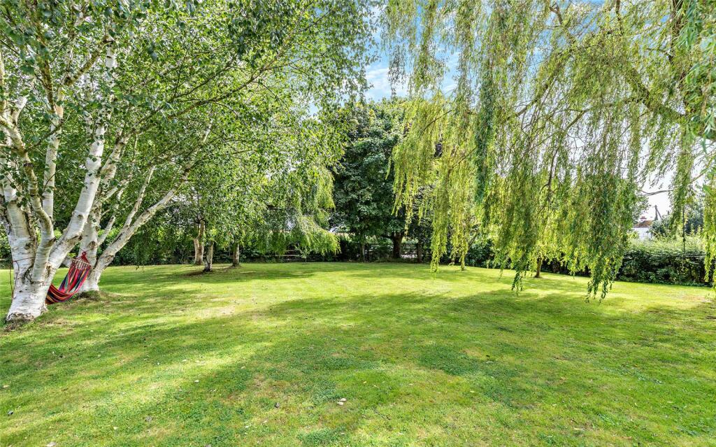Rear Gardens