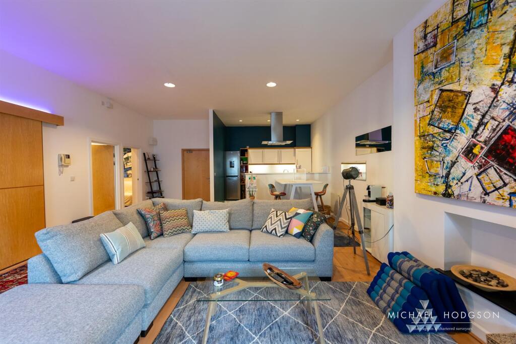 Fawcett Street -05.jpg