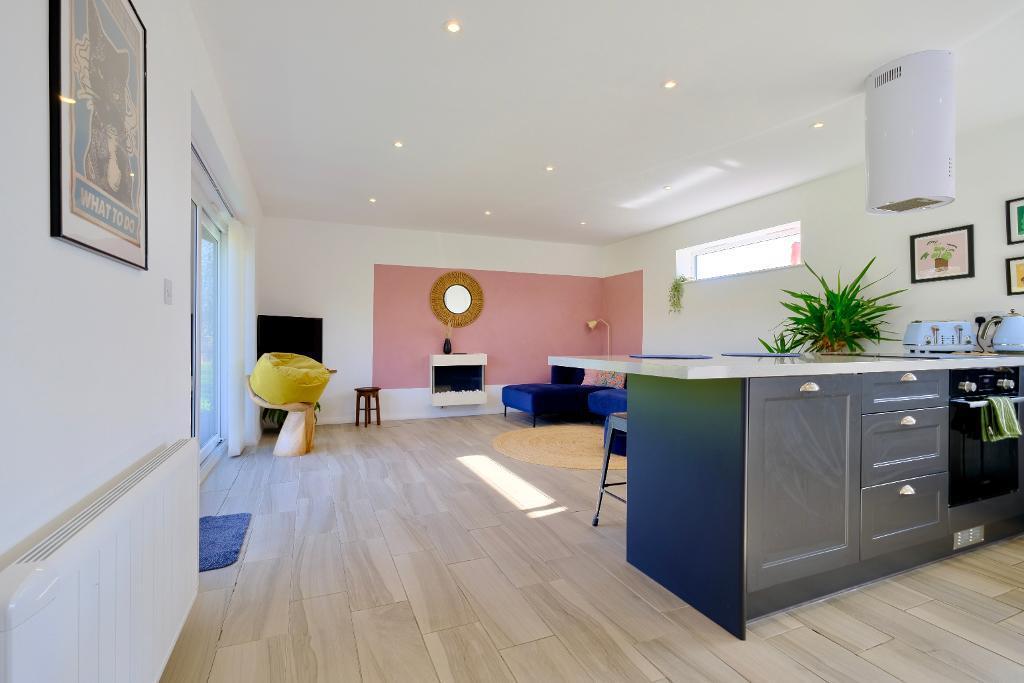 Open plan living area &amp; kitchen