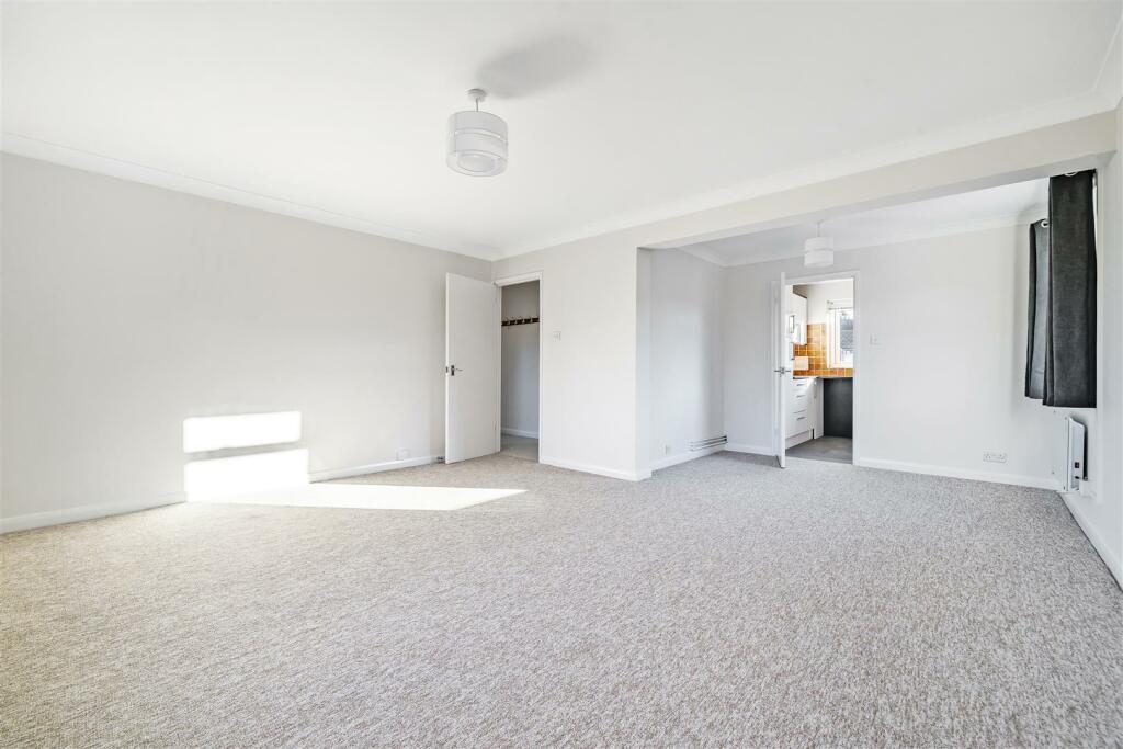 Reception room.jpg