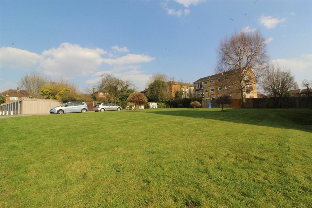 Communal Gardens.JPG