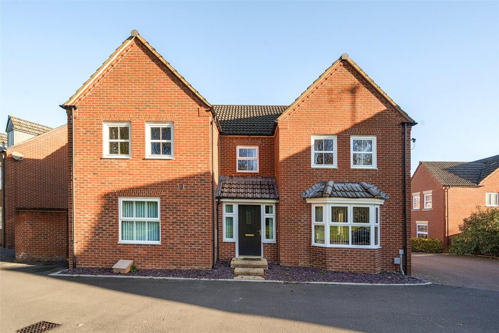Marham Drive Kingsway, Quedgeley, Gloucester, Gloucestershire, GL2