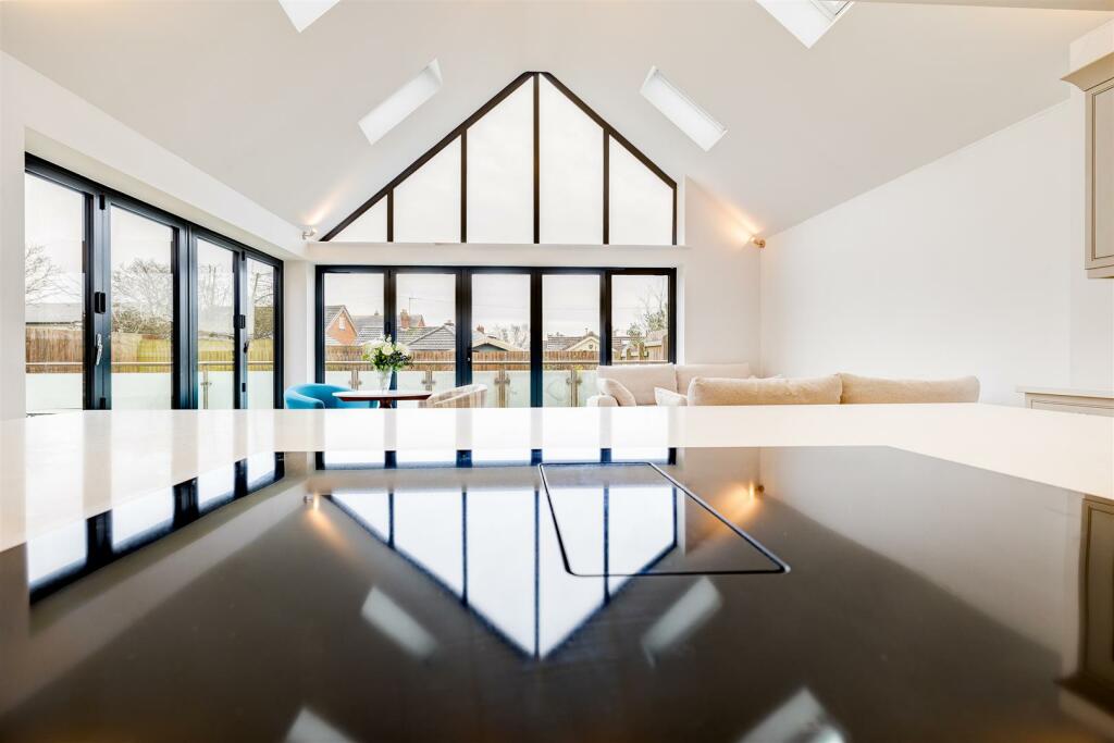 Hall Farm Close, Packington