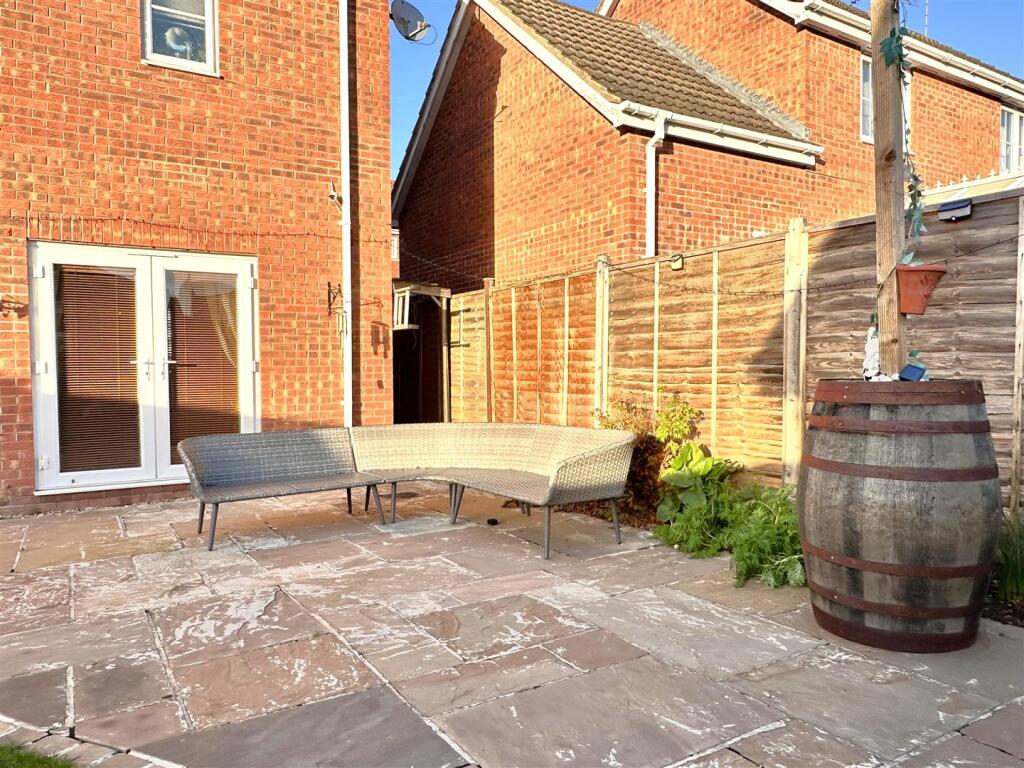 Paved Outdoor Entertainment Area 461