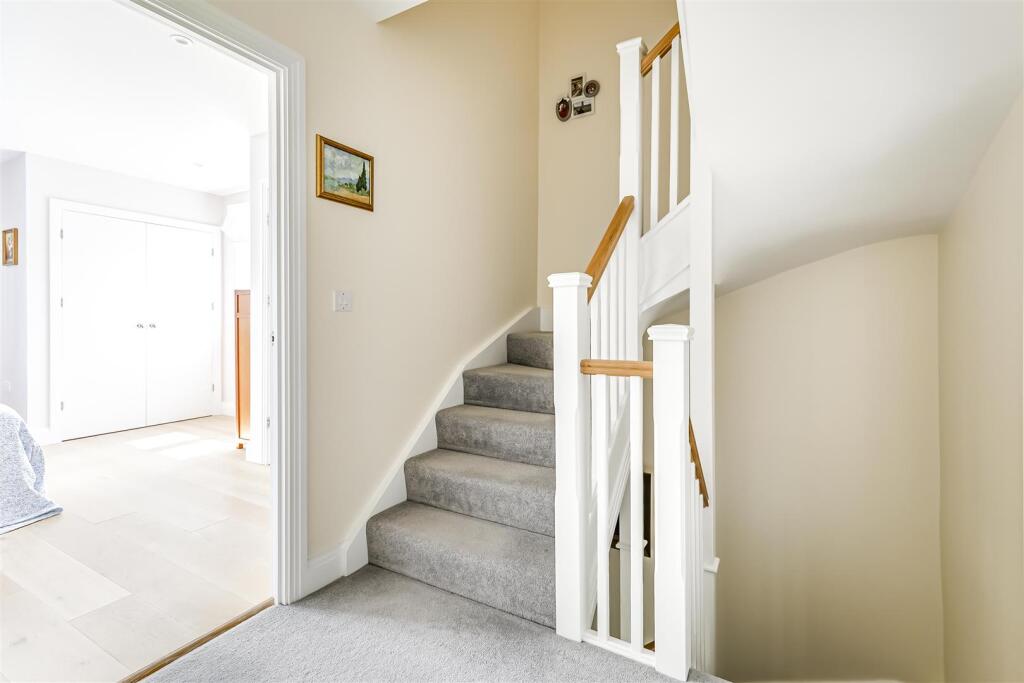 2 Meadowsweet Way, Newport, Saffron Walden, CB11 3