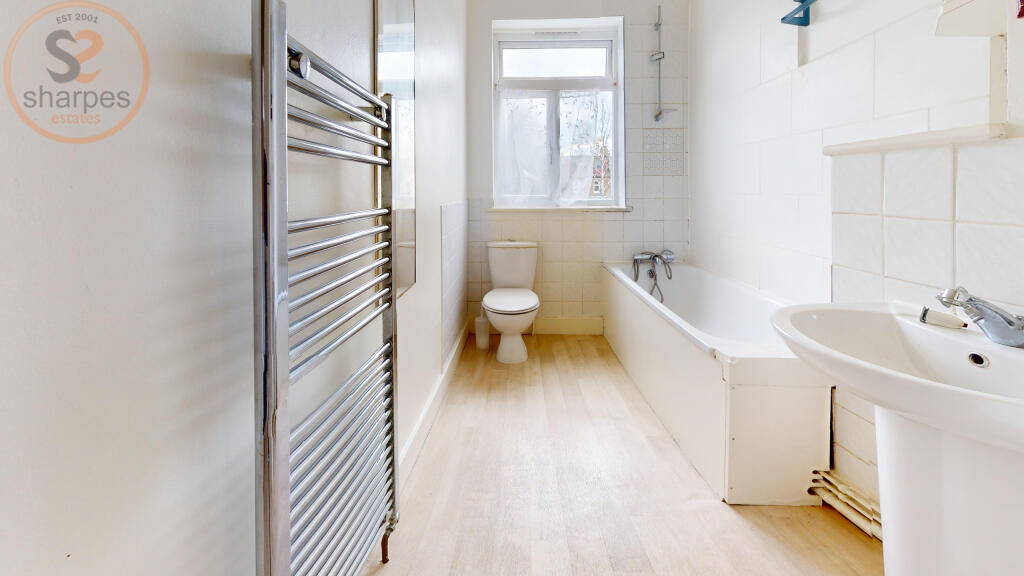 14-Beech-Grove-Bathroom