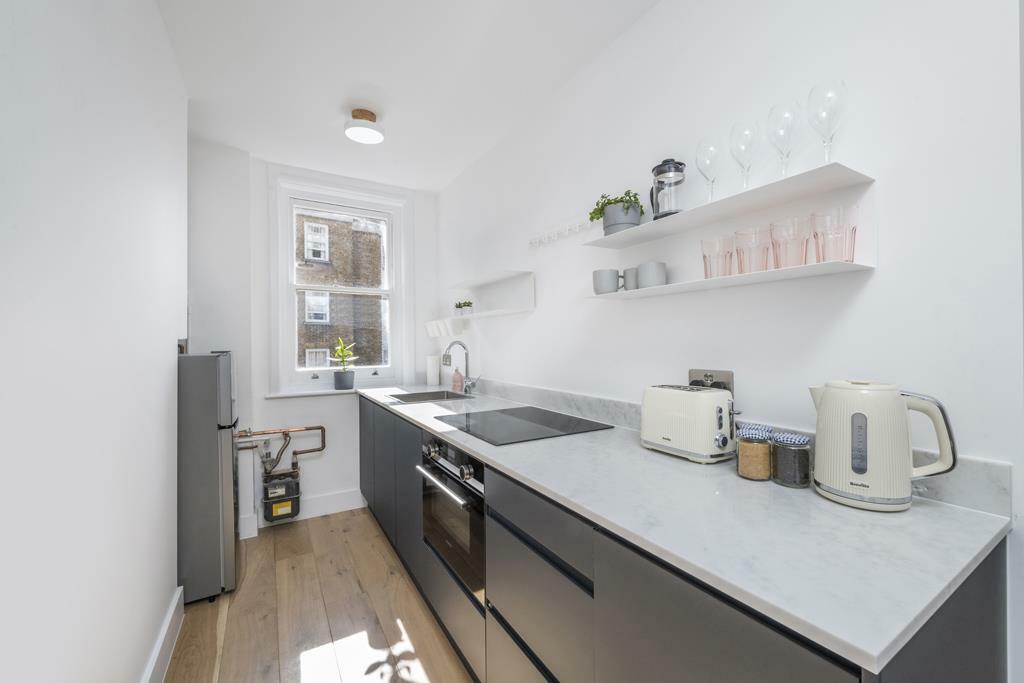 kitchen (1).jpg