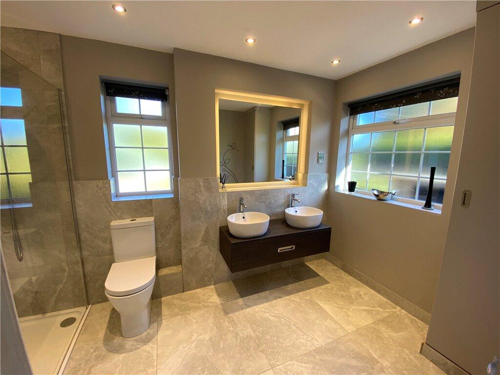 Annexe Bathroom