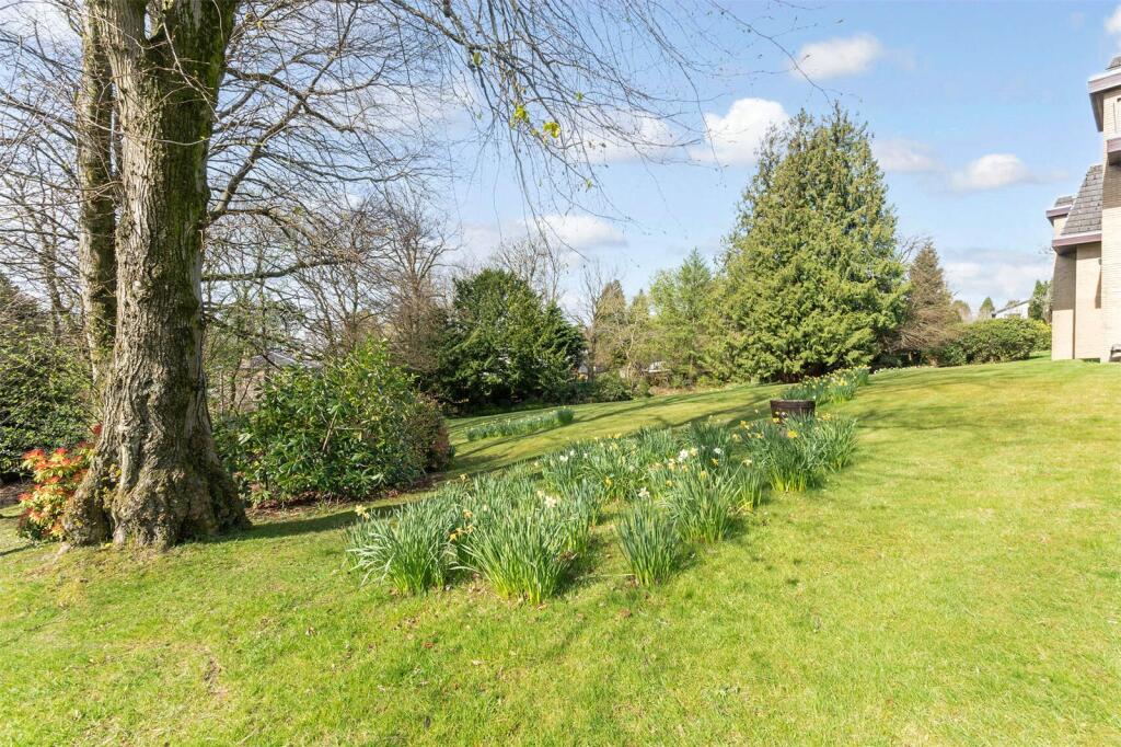 Residents Gardens