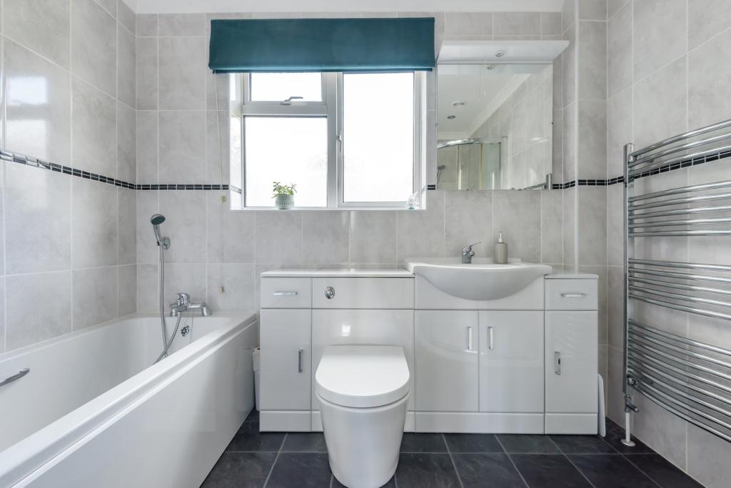 Family bathroom
