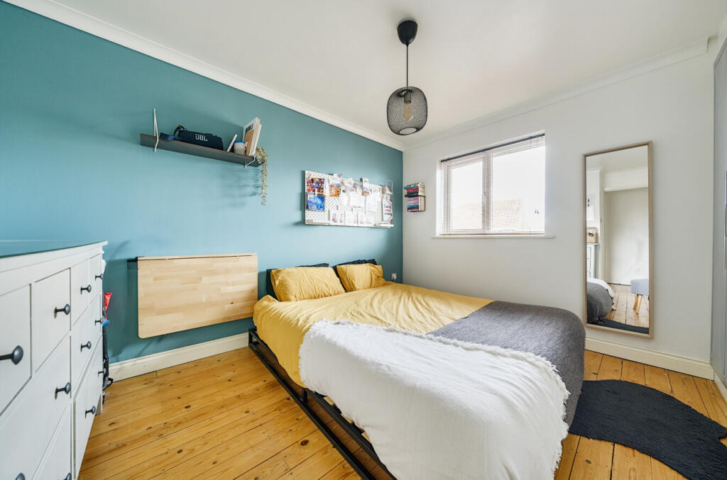 13543851268c95981a988c