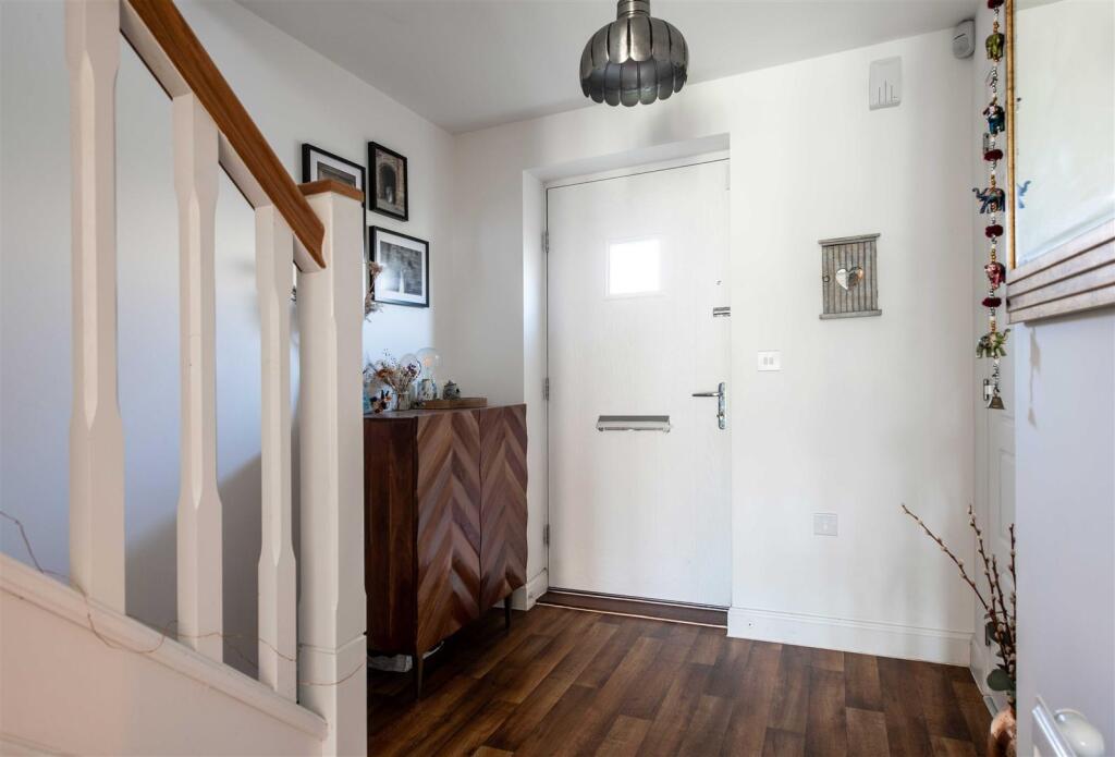 6 greenage rd-low-22.jpg