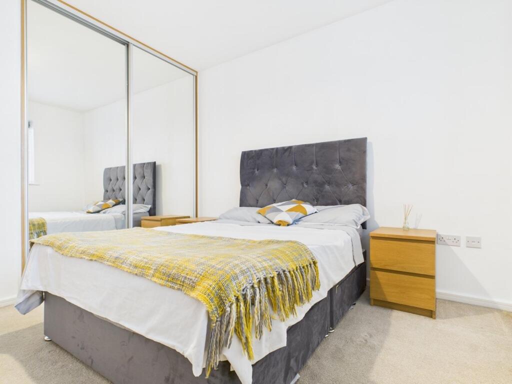 Bedroom.jpg
