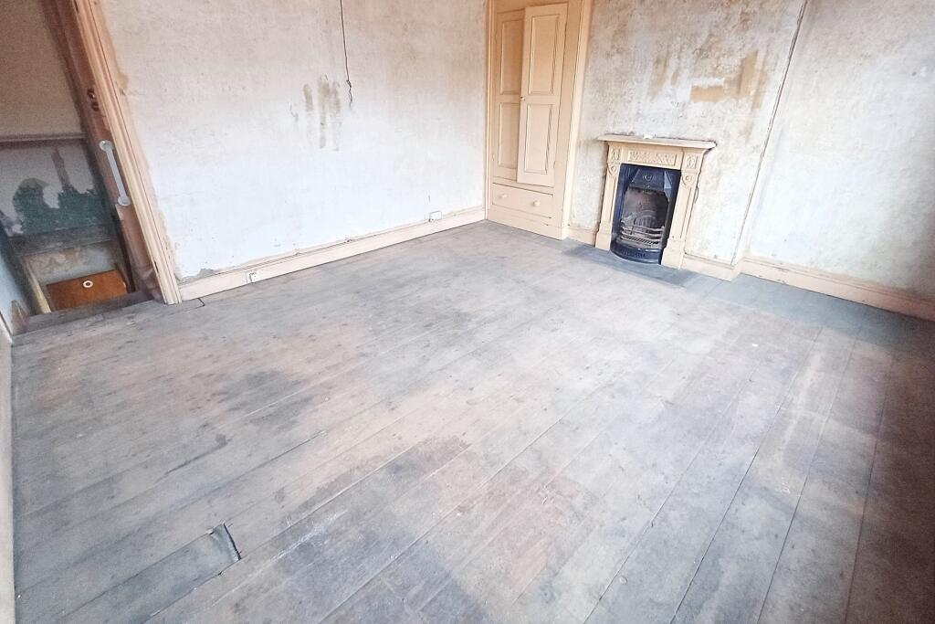 5 Elm Grove, Sale, M33 7JZ