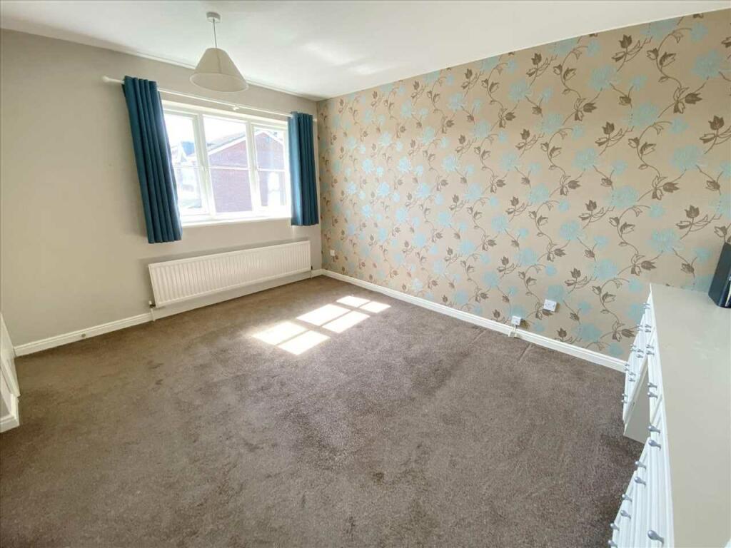 Bedroom 1: