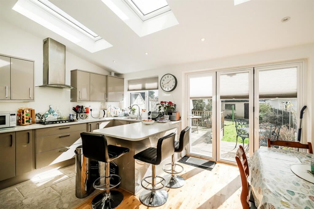 127 Hampton Road-14_web.jpg