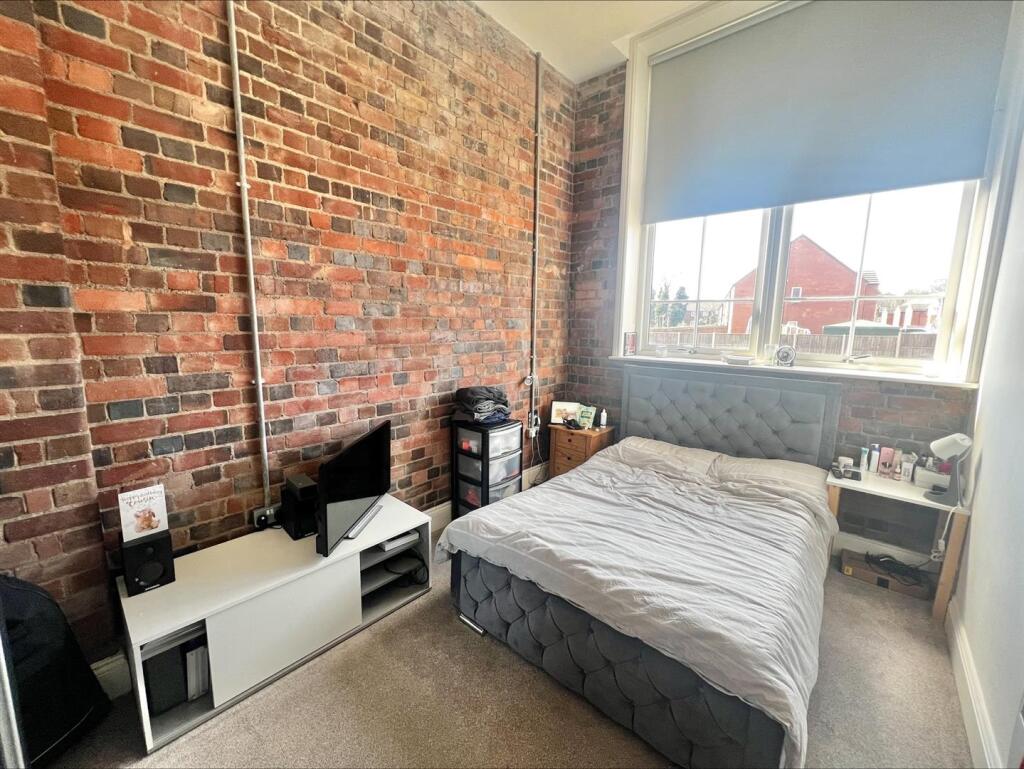 Bedroom overview.jpeg