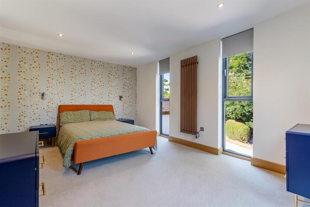 A34 - Bascombe Road, Brixham, Eastleigh House - 25