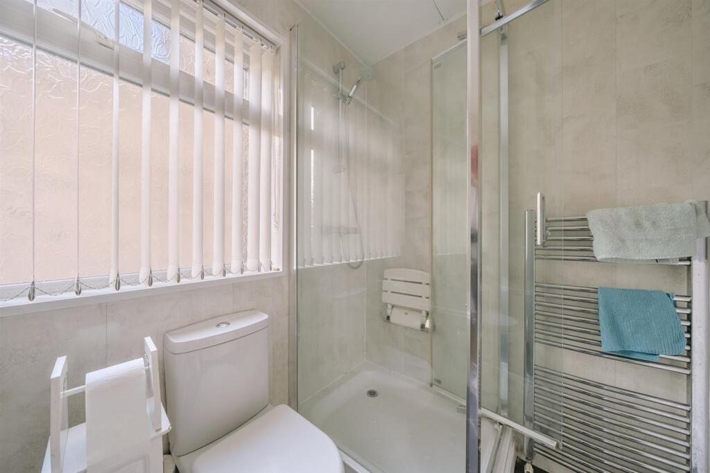 24 Station Rd-36.jpg