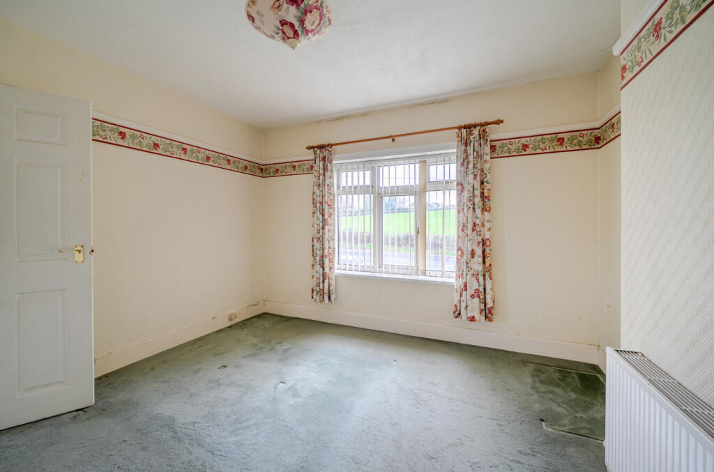 1385896-9-693ff65...