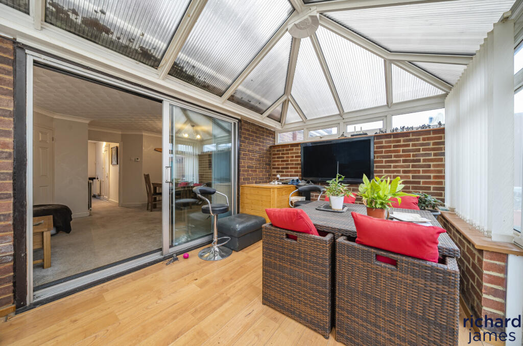 cd3f7e25-a382-44d...