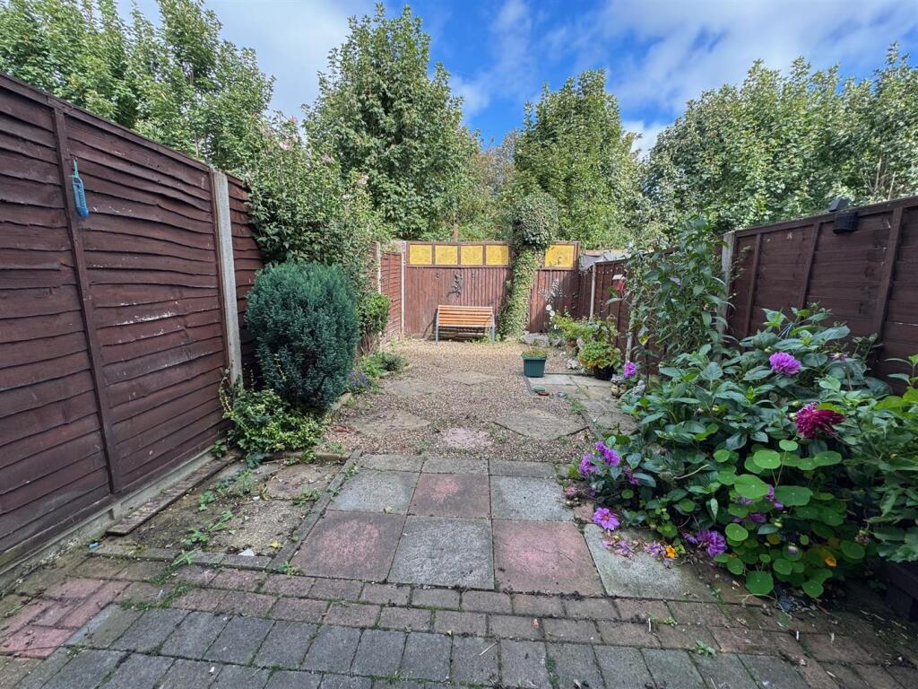 garden.jpg