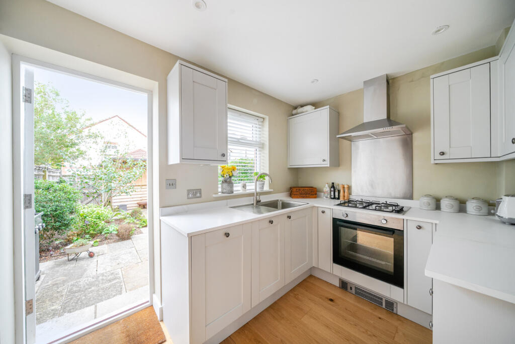 1328390-16-6890de...