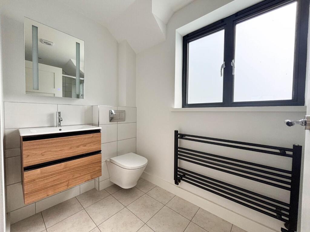 en-suite-2.jpg