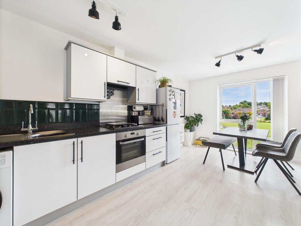 CAM02089G0-PR0518...