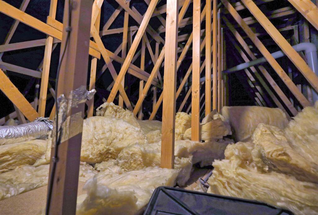 LARGE LOFT SPACE