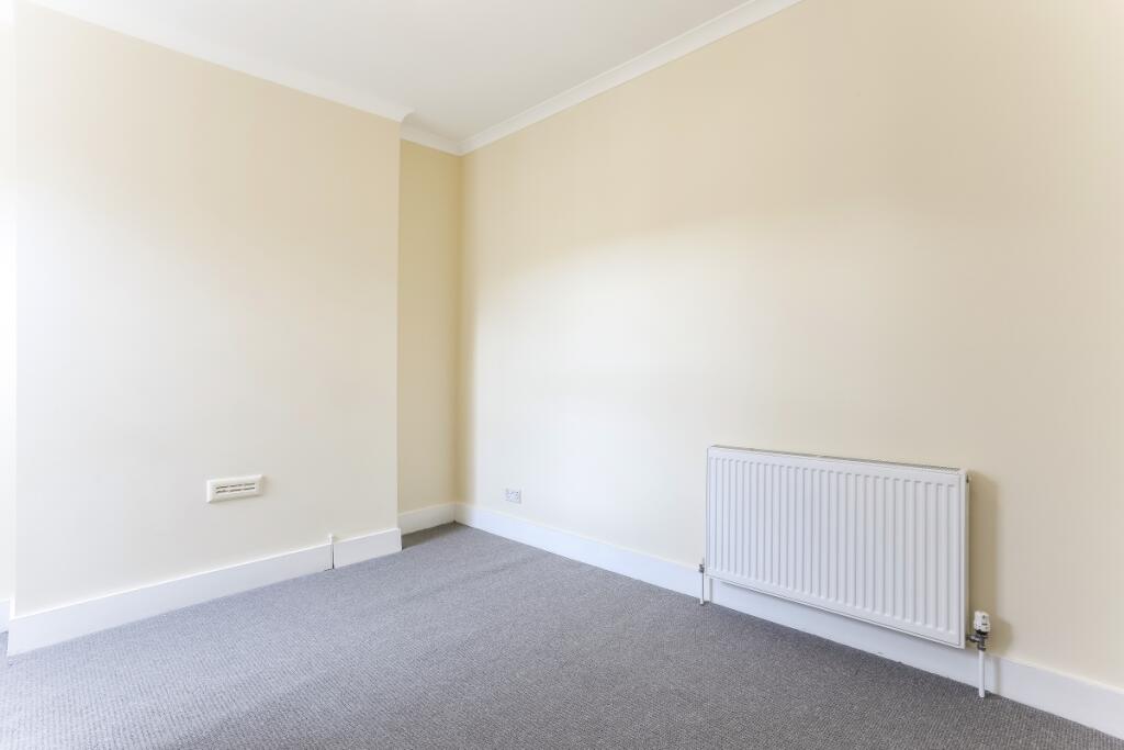 82 Tamworth Stree...