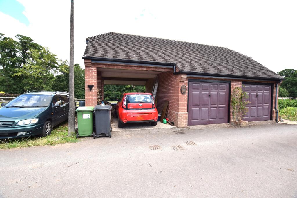 garage and carport