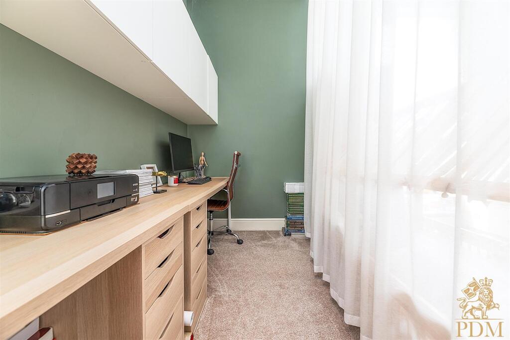 Apt 2, 14 Magdala Rd Mapperley (12 of 34).jpg