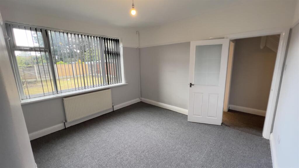 Rear Reception 002.jpeg