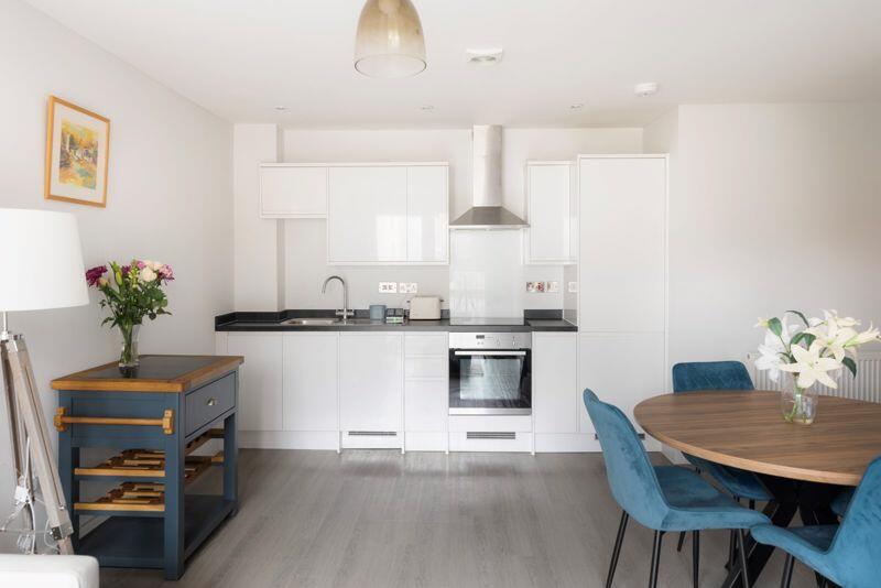 Kitchen/Dining Space