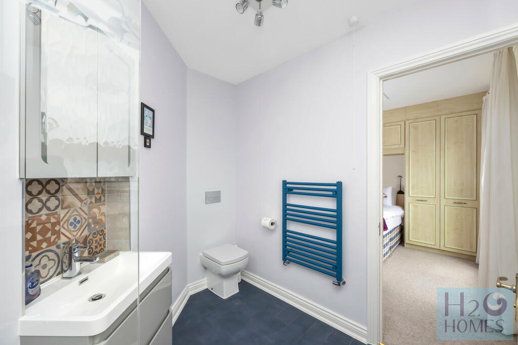 Collingwood Court...