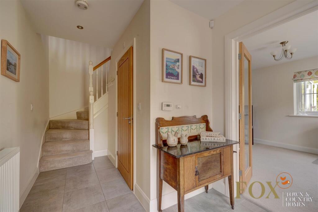 21 Wessex Grove (40).jpg