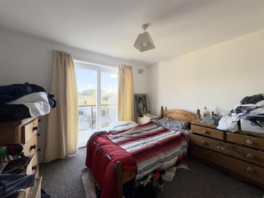 Flat 6