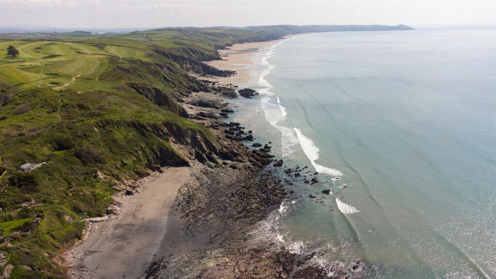 beach_house_lodge_17.jpg