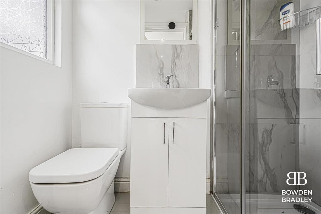 Outbuilding Shower Room