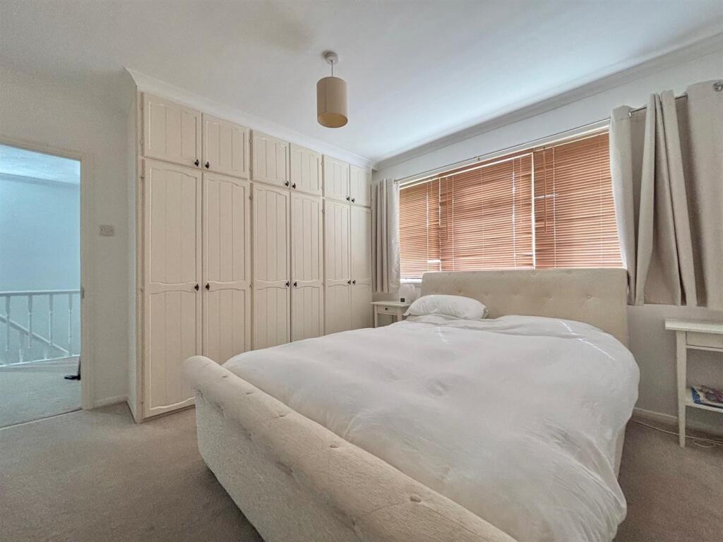 BED1b.jpg