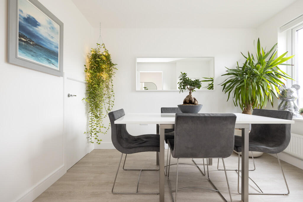 Dining Room / Bedroom 5 - 2 Florence McNeill Lane
