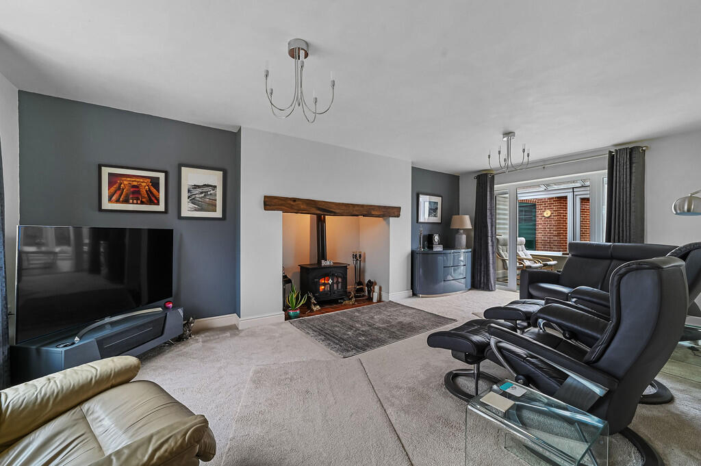 PT-TV-MillCottage...