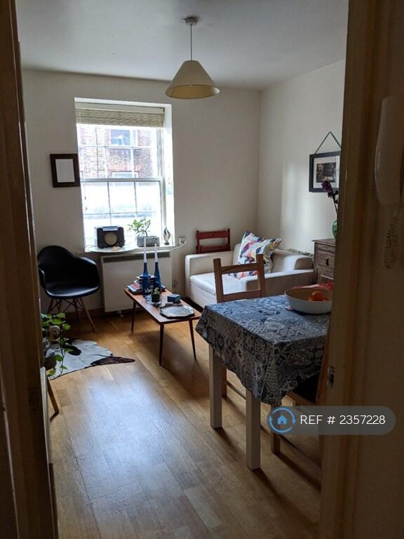 Living Room Previous Setup