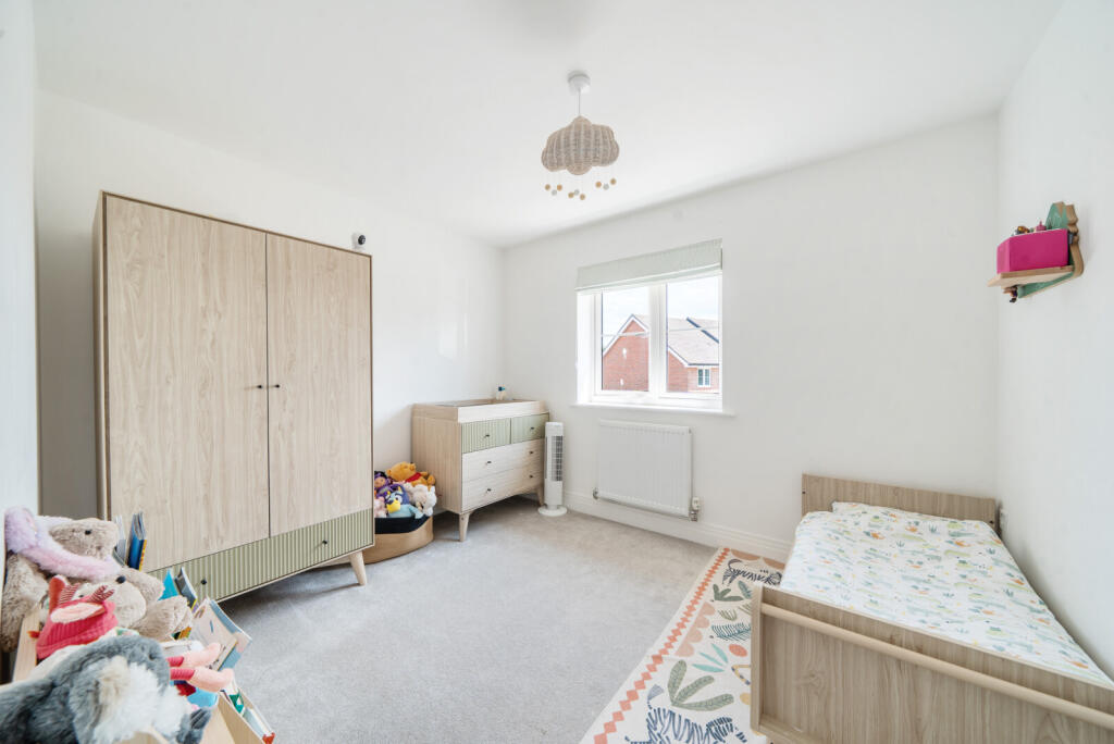 1317858-20-686bee...