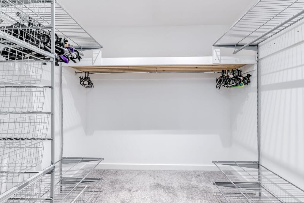 Walk in Wardrobe