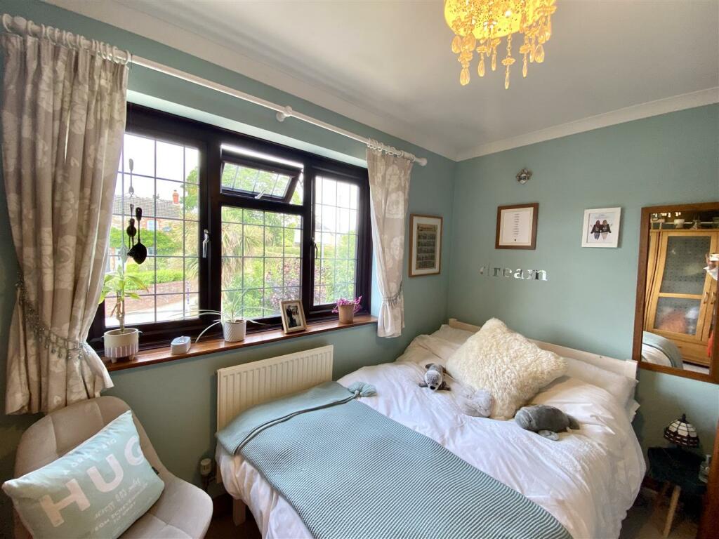 BEDROOM 3