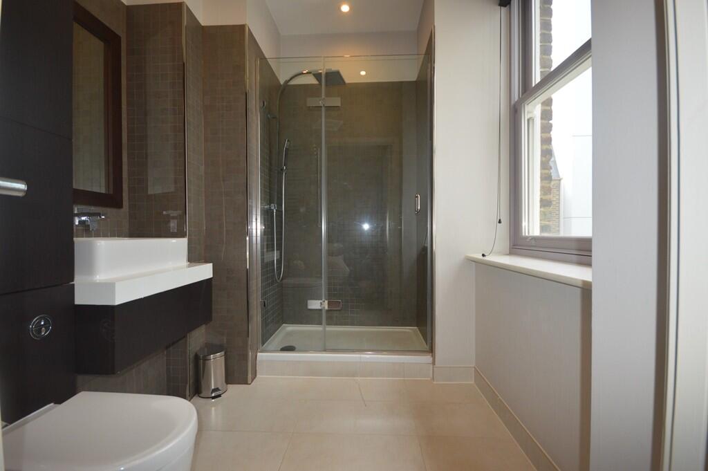 Bathroom 2 